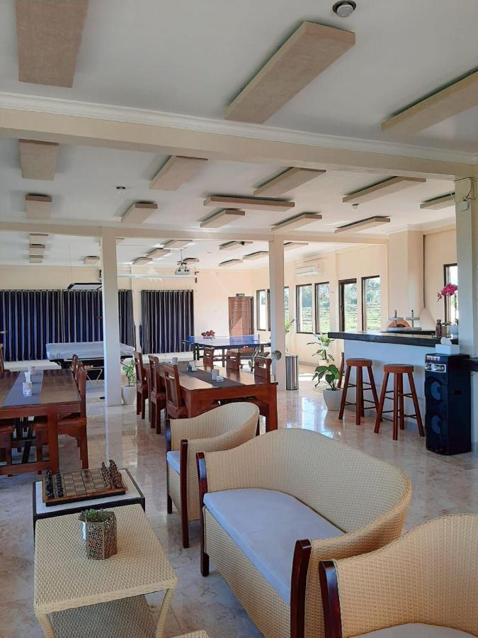 Aparthotel Medewi Manor Airsatang Exterior foto