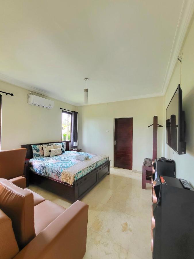 Aparthotel Medewi Manor Airsatang Exterior foto